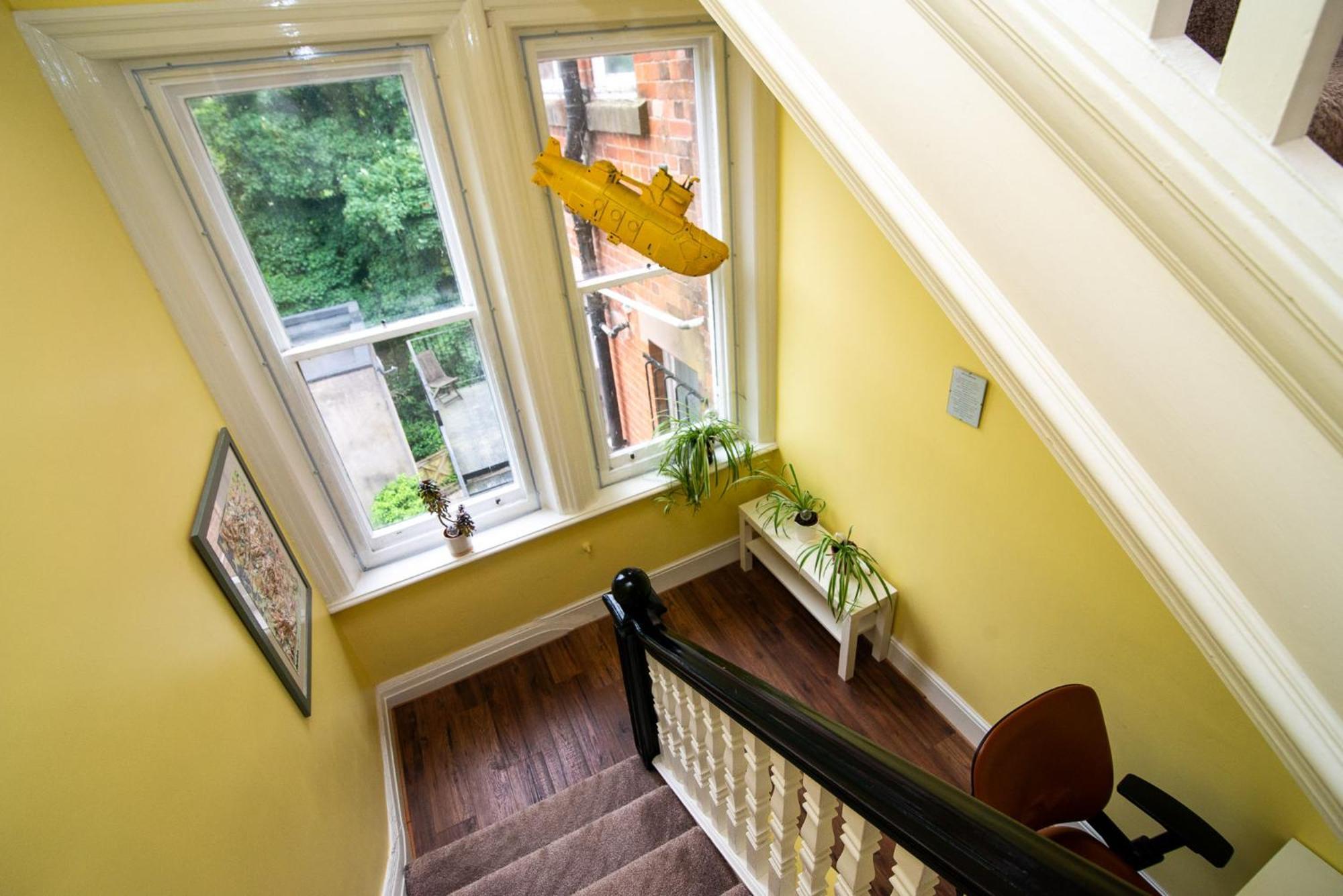 Spacious Retreat With River Views Near Peak District Матлок Екстер'єр фото